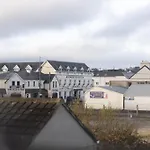Hébergement de vacances 3 Bedroom House Near Beach By Travel Lets Holiday Rentals Donegal With Private Garden *