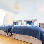 3 Bedroom House Near By Travel Lets Donegal With Private Garden