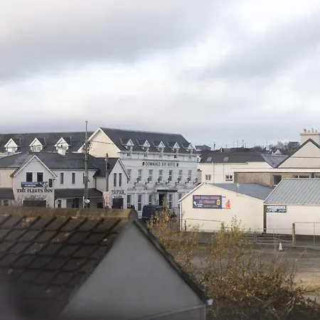 Dom wakacyjny 3 Bedroom House Near By Travel Lets Donegal With Private Garden *