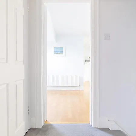 3 Bedroom House Near By Travel Lets Donegal With Private Garden Dom wakacyjny