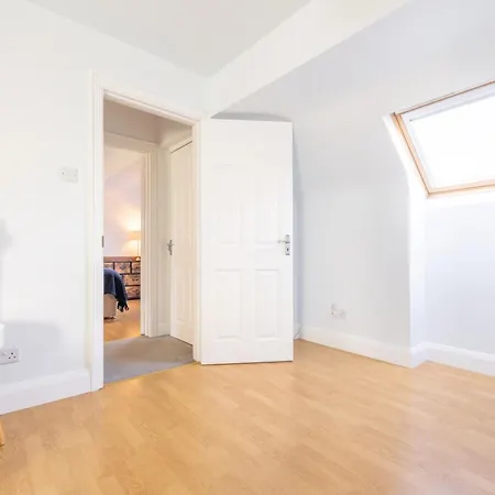 Dom wakacyjny 3 Bedroom House Near By Travel Lets Donegal With Private Garden Downings