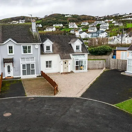 Vakantiehuis 3 Bedroom House Near By Travel Lets Donegal With Private Garden Downings