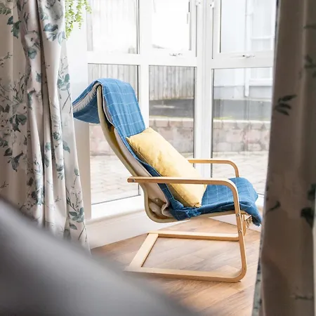 Park House * Downings