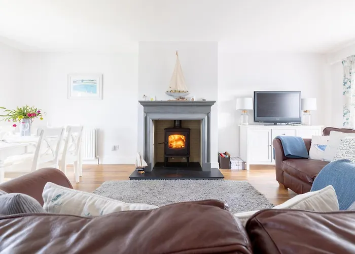 Park House * Downings