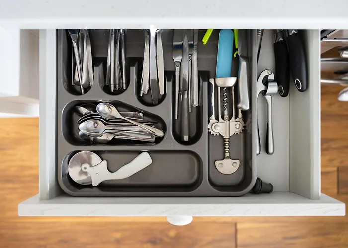 Park House * Downings